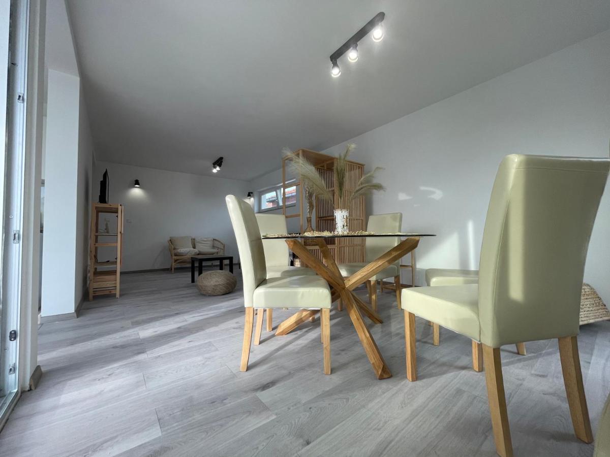 Vila Regina Apartment Regina With Swimming Pool 제제라 외부 사진